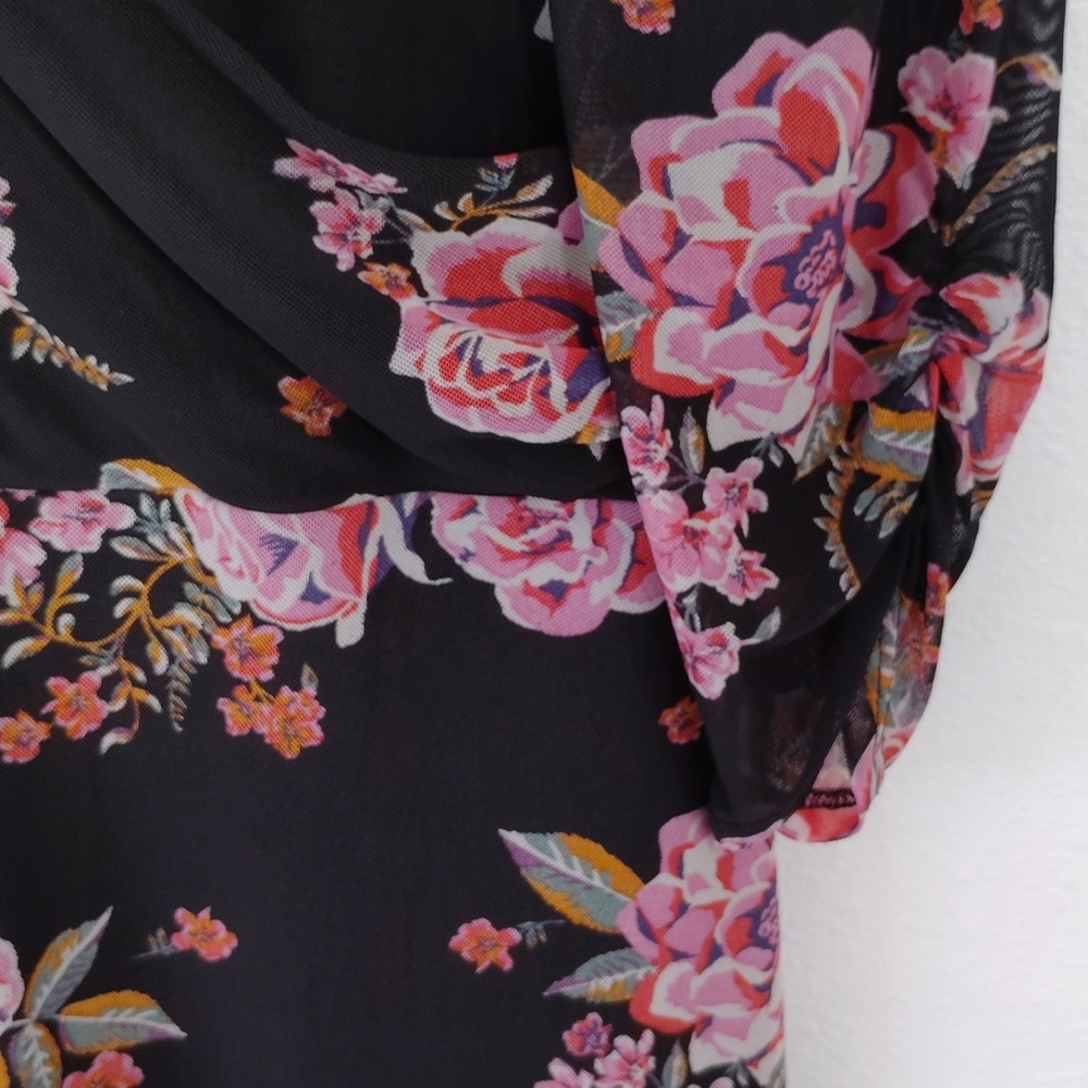 Harlow & Rose Women's 3/4 Sleeve Faux Wrap Dark Floral Mesh Maxi Dress Sz PL - Picture 4 of 7